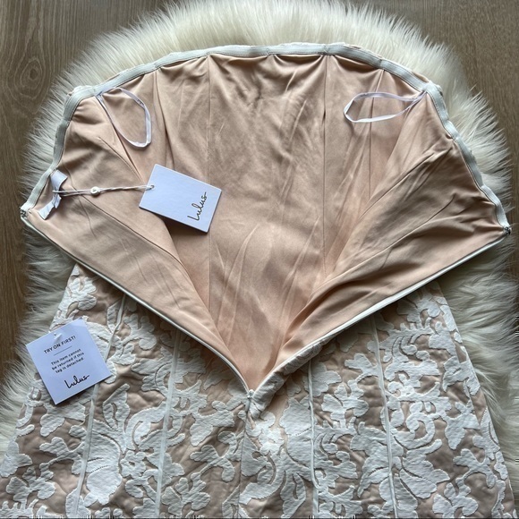 Lulu’s Hold My Heart Forever Embroidered Strapless Wedding Dress - Picture 6 of 10